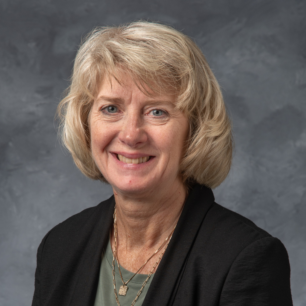 Photo of Linda Von Behren
