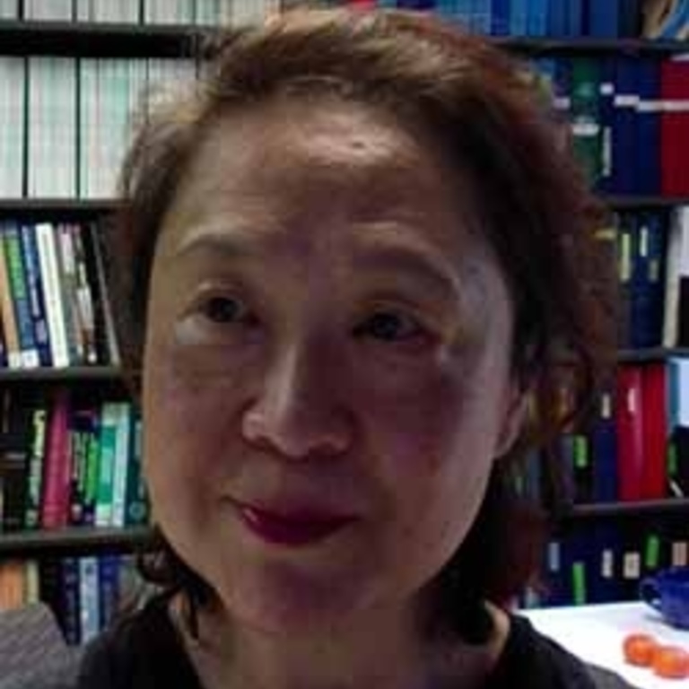 Chi-Lien Cheng is a Professor in the Department of Biology.